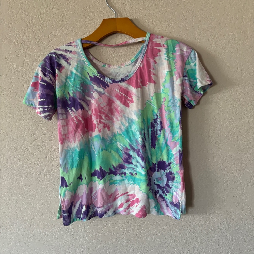 Children’s Place tie-dye T-shirt size L
